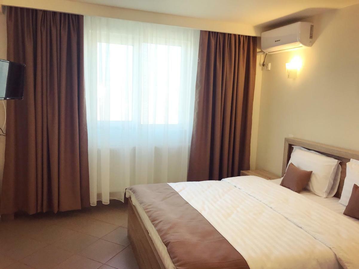 Casa Bucurr Hotell Afumaţi Exteriör bild