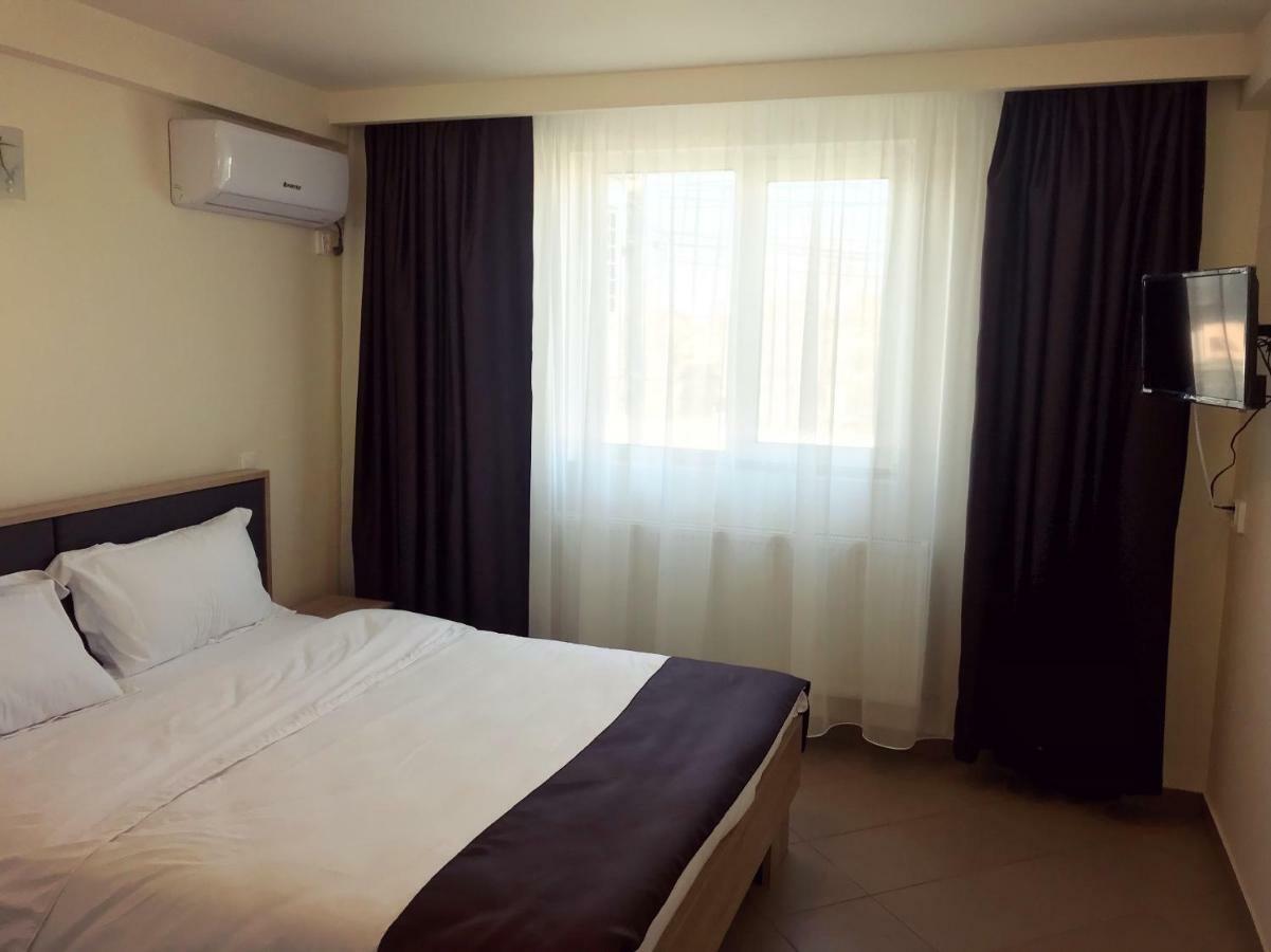 Casa Bucurr Hotell Afumaţi Exteriör bild
