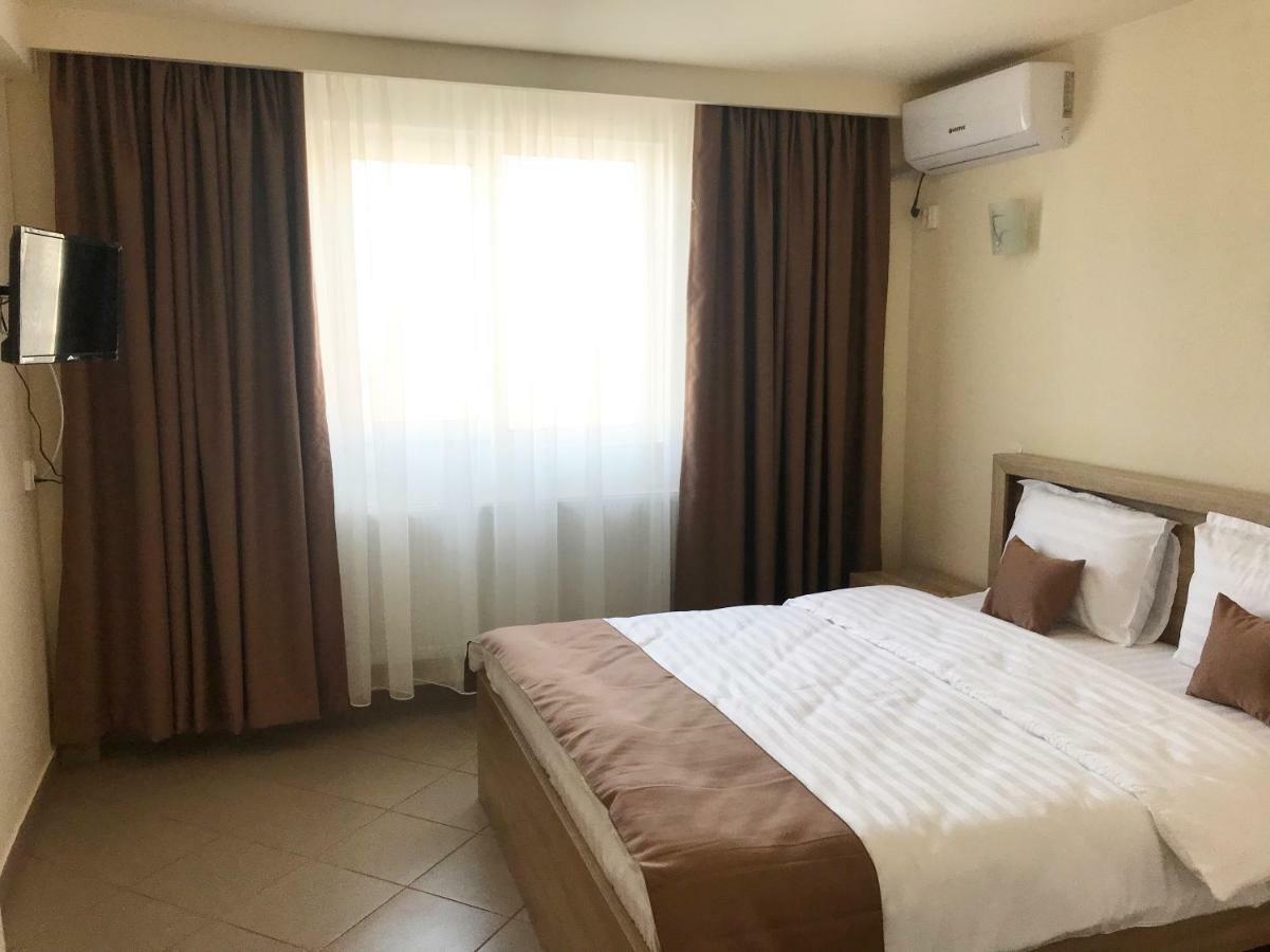 Casa Bucurr Hotell Afumaţi Exteriör bild